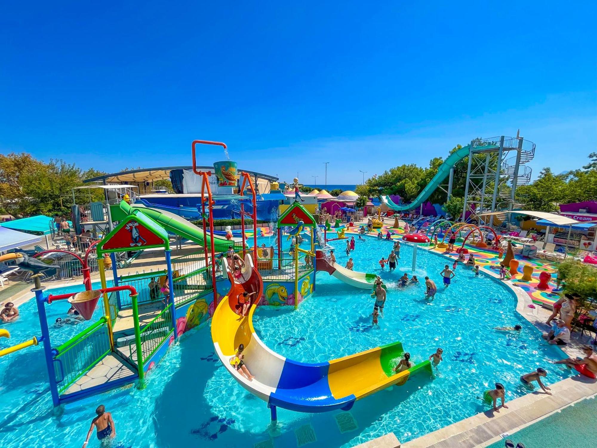 Daima Biz Hotel - Dolusu Aquapark Access Kemer Extérieur photo